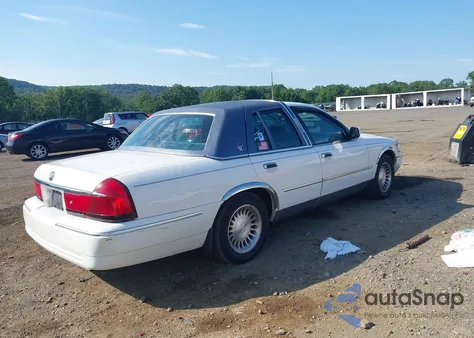2001 Mercury Grand Marquis Ls z USA, uszkodzony, nr VIN 2MEFM75W01X626802